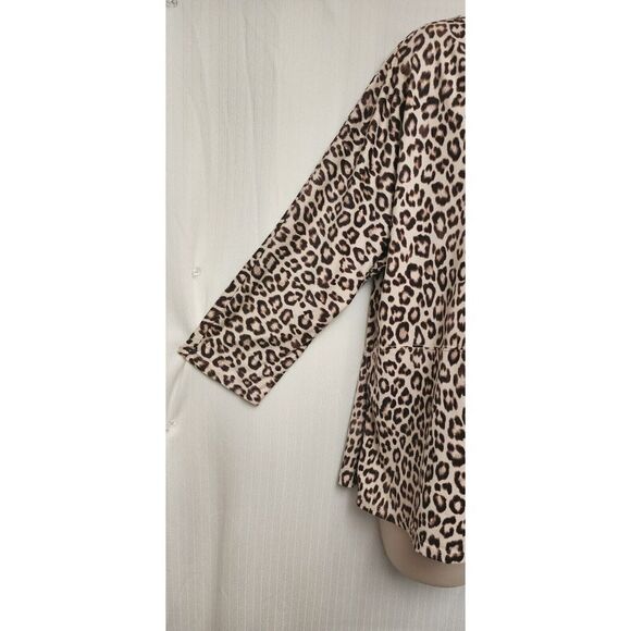 Chico’s Top Brown Cheetah Print Elegant Faux Suede Blouse Size 2 (L 12-14) - Picture 8 of 10